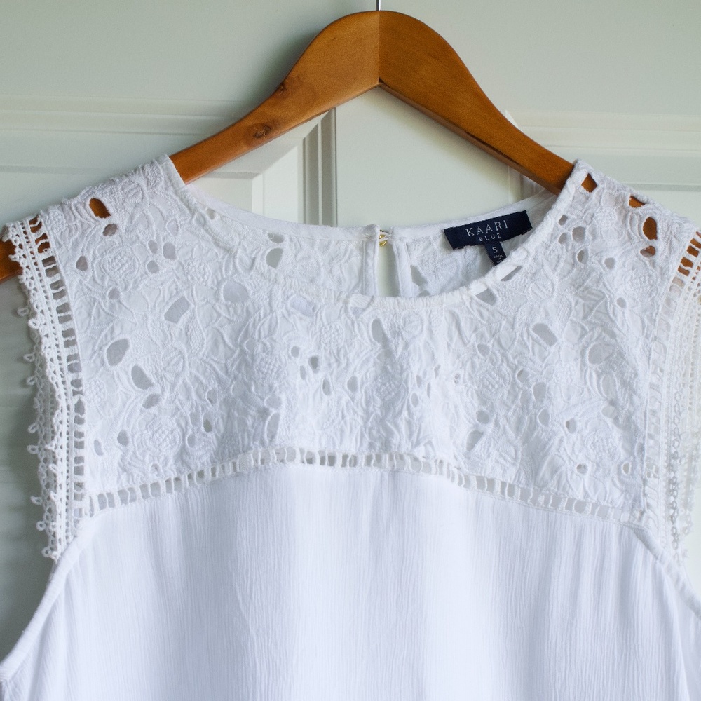 Kaari Blue Short White Dress